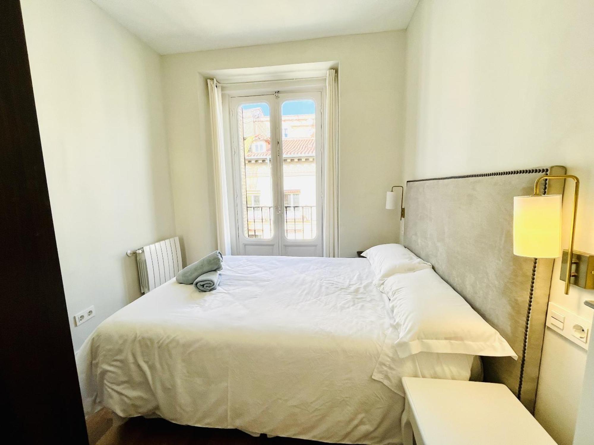 Dplace To Be - Luxury Apartment In Historic Center Madrid Chambre photo