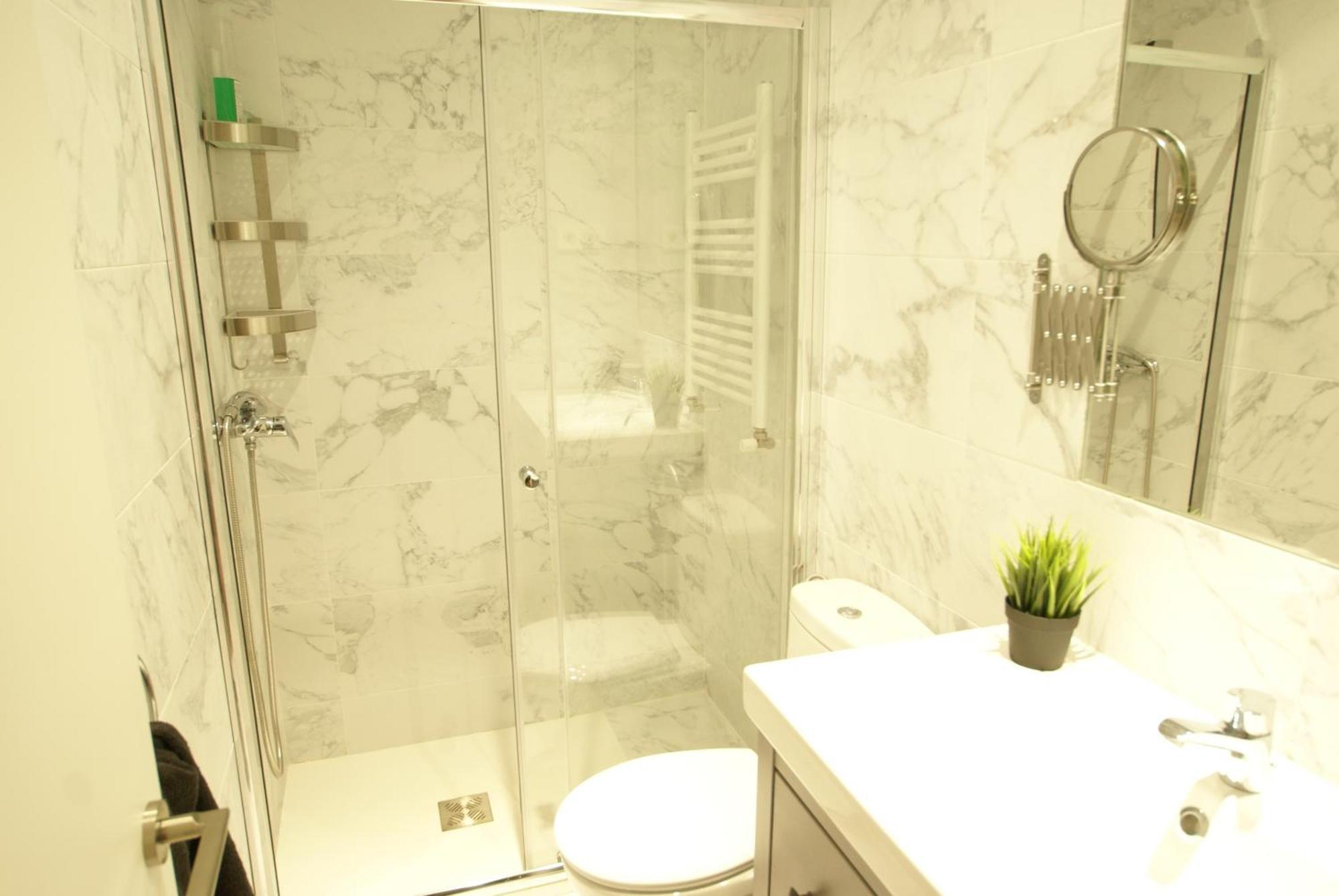 Dplace To Be - Luxury Apartment In Historic Center Madrid Chambre photo